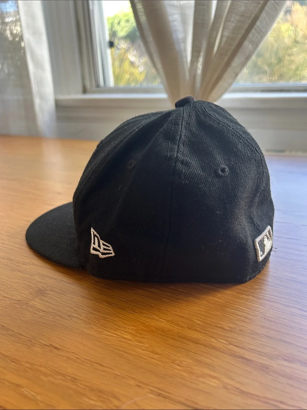 New York Yankees Hat. Size 6 3/8. 51.1cm.